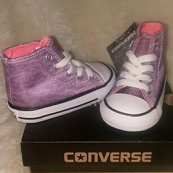 size 4 toddler chuck taylors